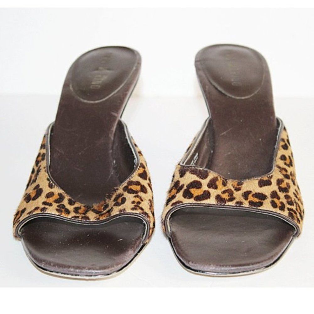 Ann Marino Slip On Leopard Sandals Size 7.5 - Picture 3 of 5